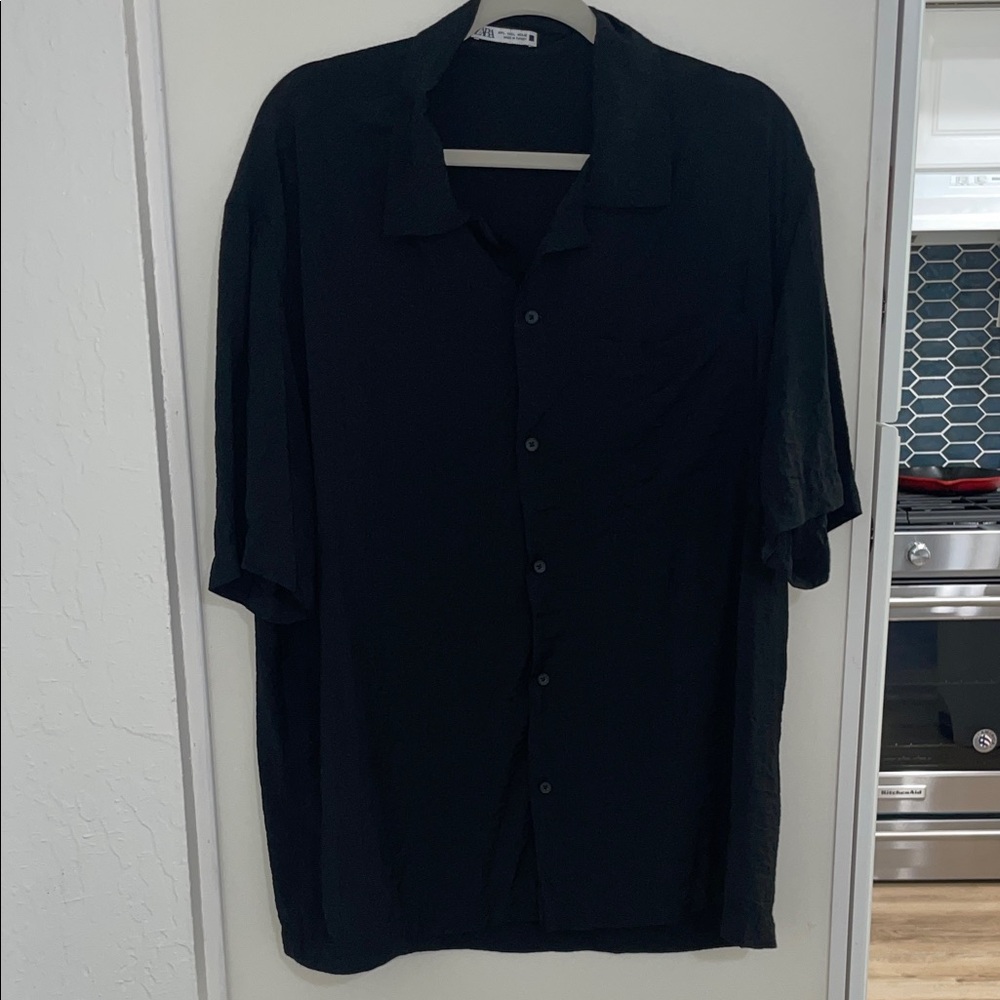 Zara Men's Black Button Down Shirt | L